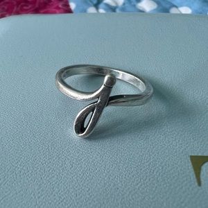 James Avery “J” Initial Ring Size 7 Silver